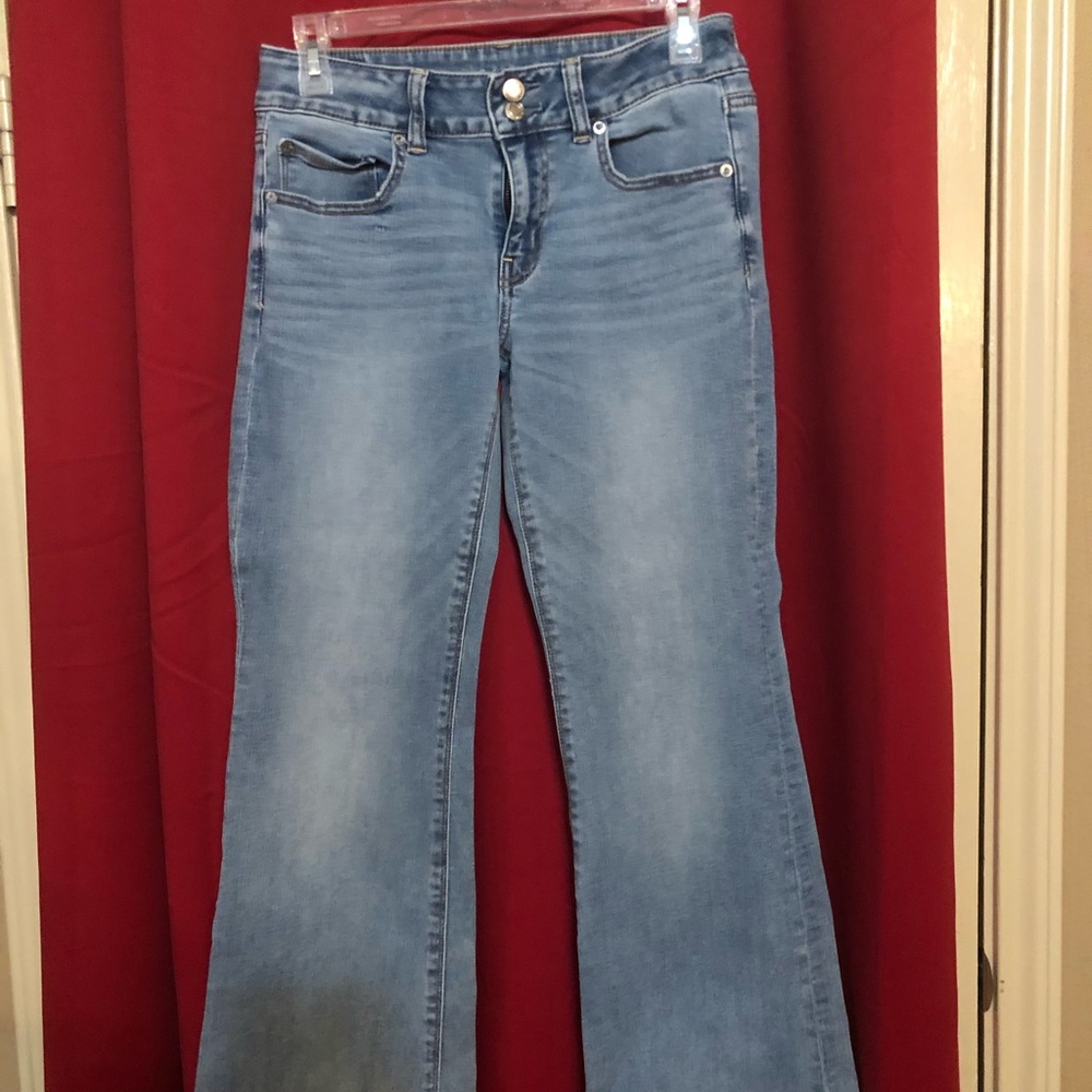 American eagle artist flare light wash jeans